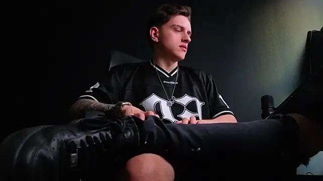 Chat XXX Live FelixStarkk