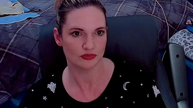 ninajaymes Chat XXX in diretta