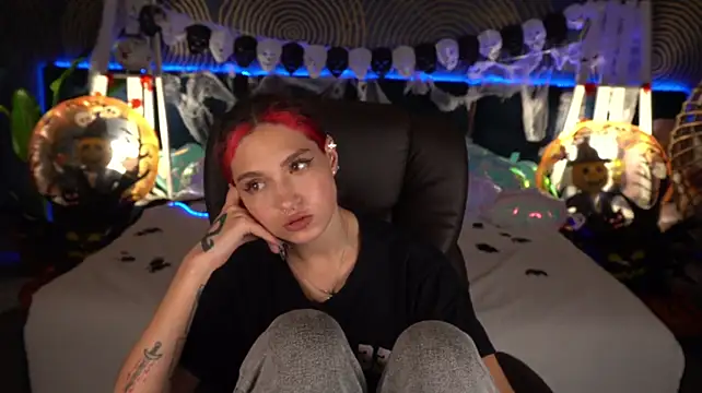 Živý XXX chat BabyFlowerr