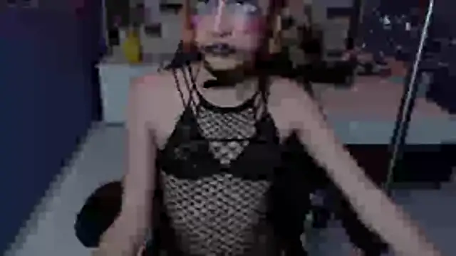 Czat XXX na żywo – vivienne_hadi
