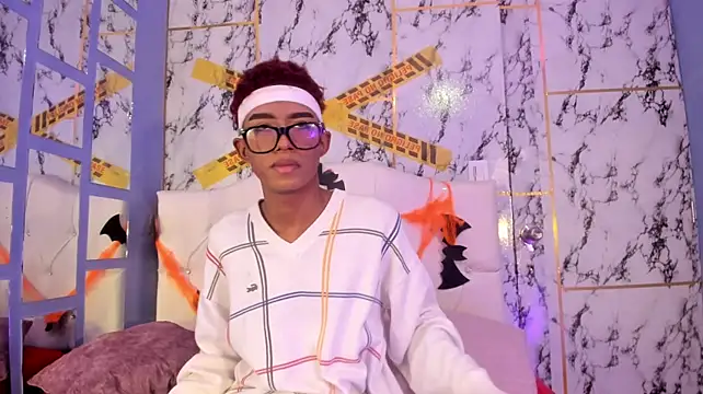 patrick_lovee1 élő XXX-chatje