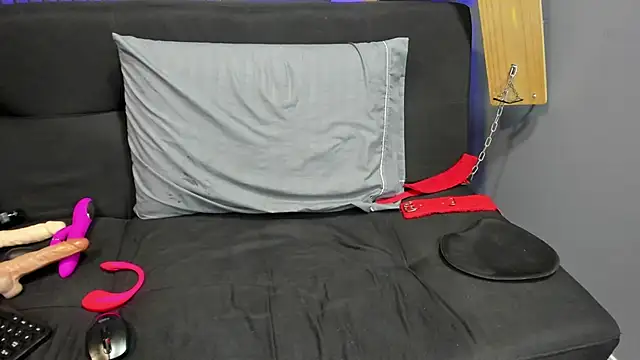 Angel_Alba_ Chat XXX in diretta
