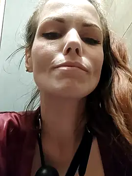 Angie_meow: απευθείας συνομιλία ΧΧΧ