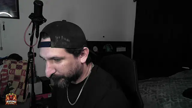 DevilPup75_n Live XXX chat