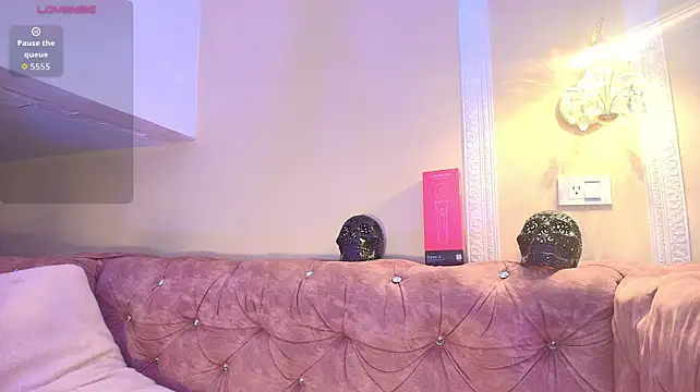 AuroraRenard Adlı Modelin Canlı XXX Sohbeti