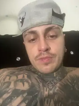 alelinhares' Live XXX Chat