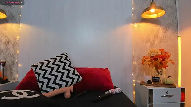 SweetDaya Adlı Modelin Canlı XXX Sohbeti
