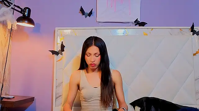 Chatroom XXX en direct de clara_evanss