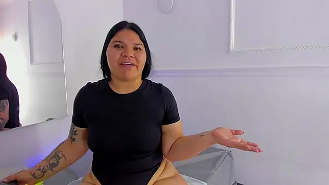 XXX chat uživo modela _MegannHot