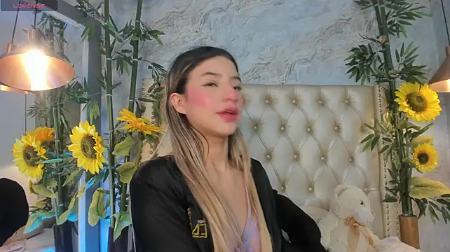 Czat XXX na żywo – LittleeJaz