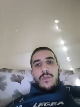 Padrone990 – Naživo XXX chat