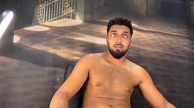 Онлайн чат XXX FinnJude