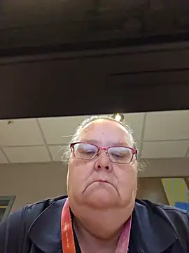 Hornybbw1978's Live XXX Chat