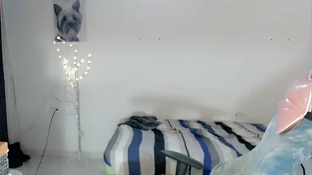Chatroom XXX en direct de FUNNY_DICK_