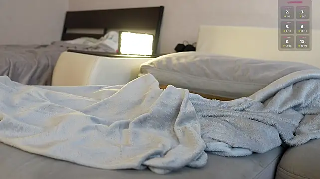 IMNOTSHYBABY Live XXX-chat