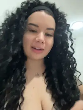 Czat XXX na żywo – Hey_Cata
