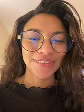 CocoaGigiMuse Chat XXX live