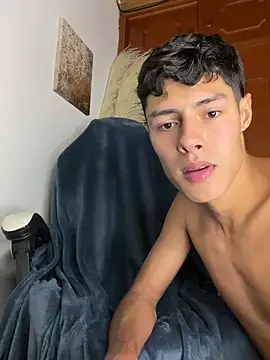 צ'אט XXX בשידור חי של Soyalejomarquez