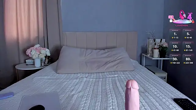MissMiaTv: απευθείας συνομιλία ΧΧΧ