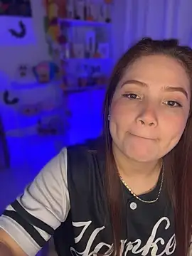 Czat XXX na żywo – EmilyBarragan_