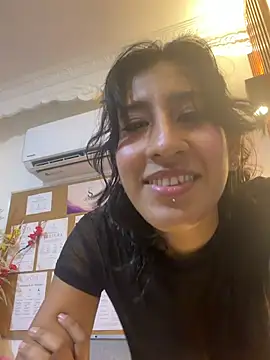 Chat XXX en directo de Violet_rousse7