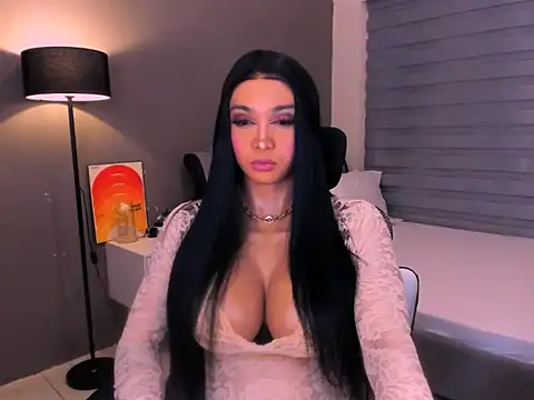SelenaWhitmore Live XXX Chat