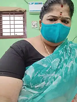Tamil-mayasri Live XXX-Chat