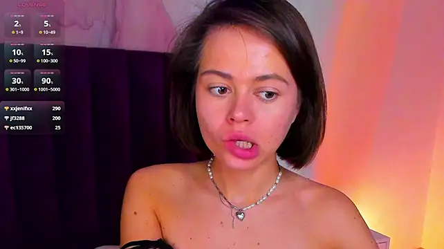 Kelly_Cuutie live XXX chat