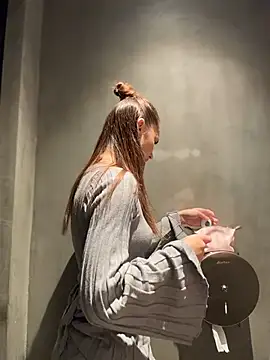 Charming_Ritta Adlı Modelin Canlı XXX Sohbeti