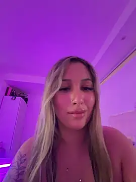 Mialunaxx's Live XXX Chat