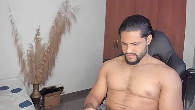 Pier_Simons live XXX chat