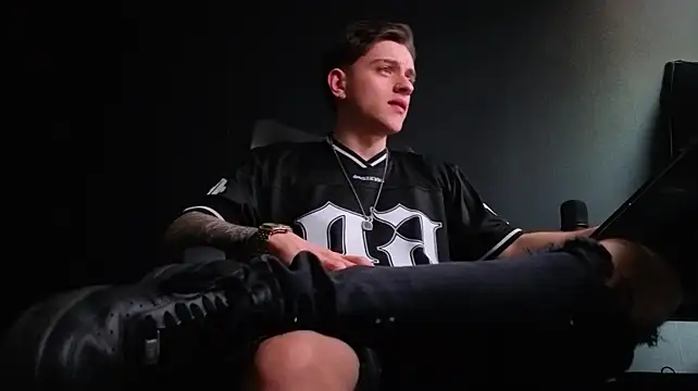 FelixStarkk 现场XXX聊天