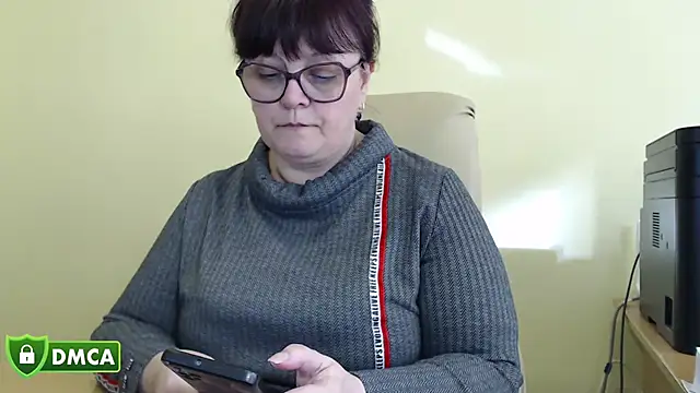 BrandiOhNight élő XXX-chatje