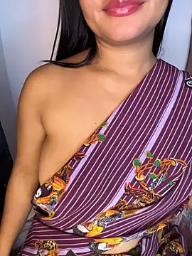 shara_queen1's Live XXX Chat