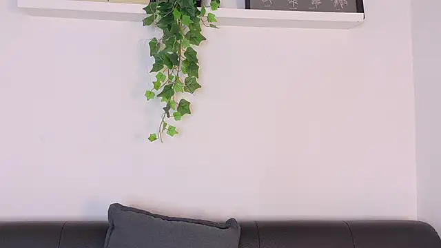 TylerWest_ Chat XXX in diretta
