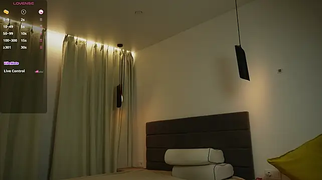 MrbigLouis live XXX chat