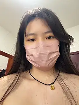 xiaxia868のライブXXXチャット