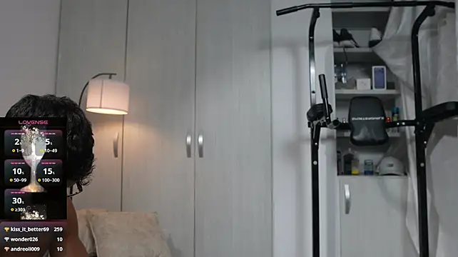 Paradise_boy__ live XXX chat