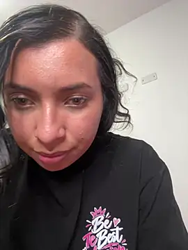 Yul_Nova's Live XXX Chat