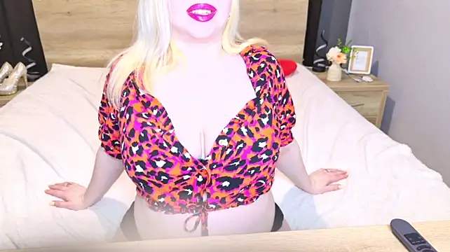 OliviaVerr Live XXX-Chat