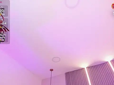 Emily_Channell – Naživo XXX chat