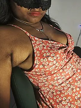DIRTYSECRET_QUEEN_07's Live XXX Chat