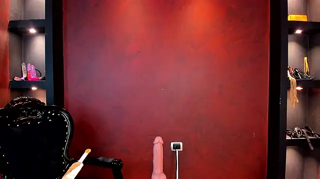 IsabelBathory XXX чат на живо