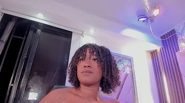 mia_rouxx1 Chat XXX in diretta