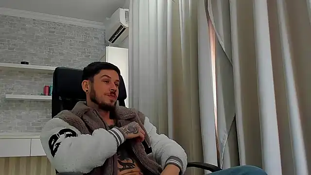 Živý XXX chat JonahShaw