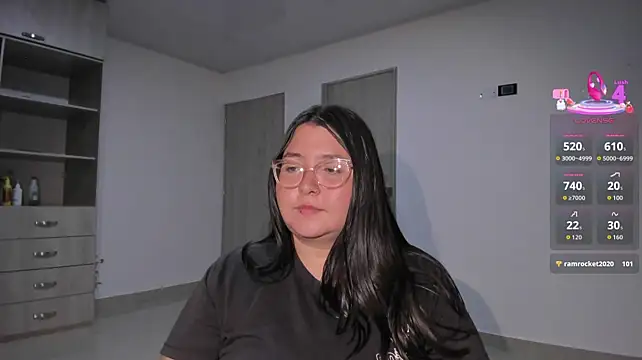 chloe_blade Live XXX Chat