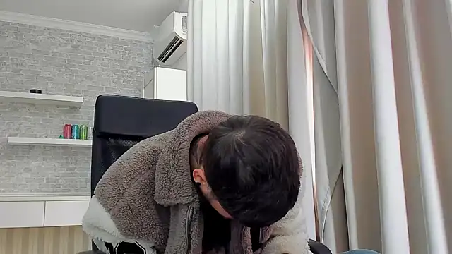 JonahShaw Live XXX Chat