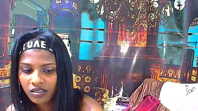 Chat XXX en directo de IndianSilkySpice