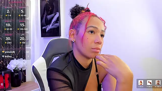 chloe_iraide live XXX chat