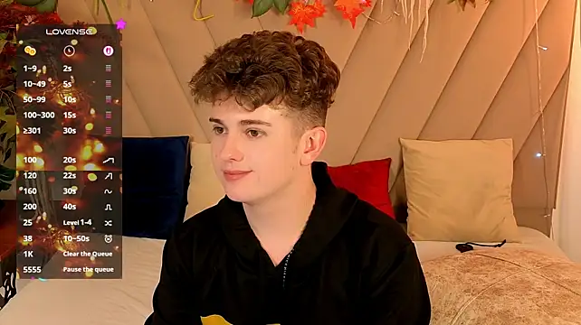 XXX chat uživo modela Miless_Cooper